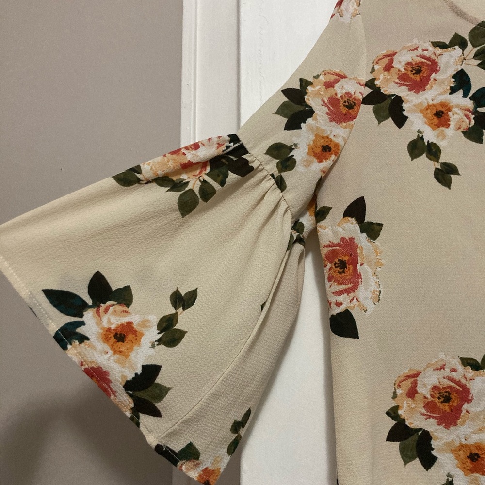 Stella Tweed Blouse| Color: Tan | Size: M